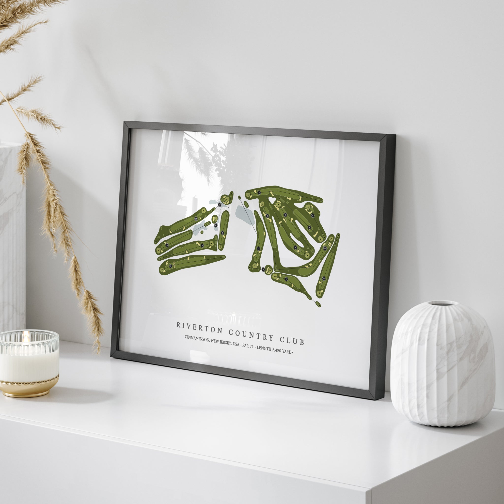 Riverton Country Club | Golf Course Map | On Table