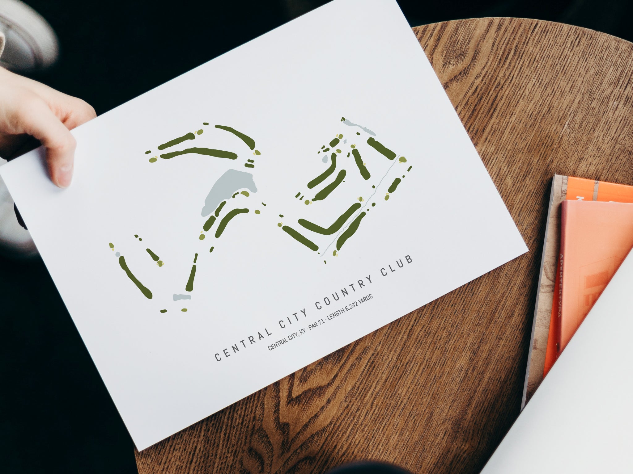 Central-City-Country-Club-KY--With-Laptop