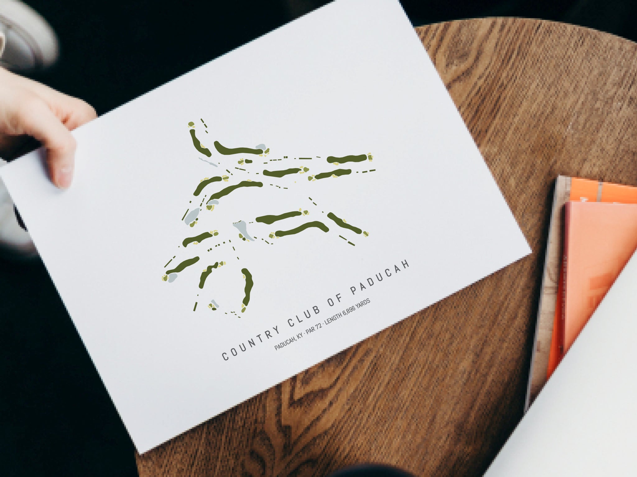 Country-Club-of-Paducah-KY--With-Laptop