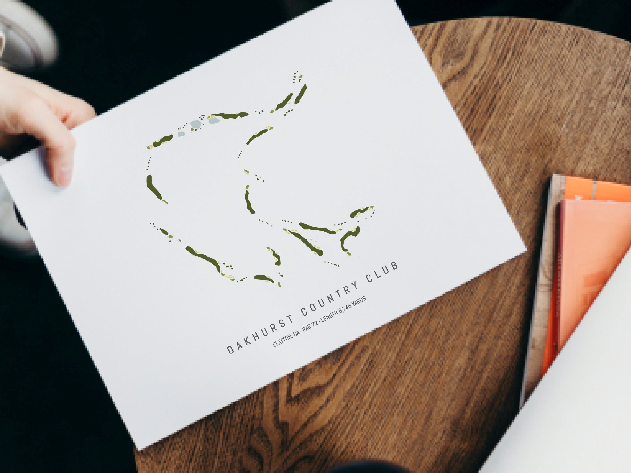 Oakhurst-Country-Club-CA--With-Laptop