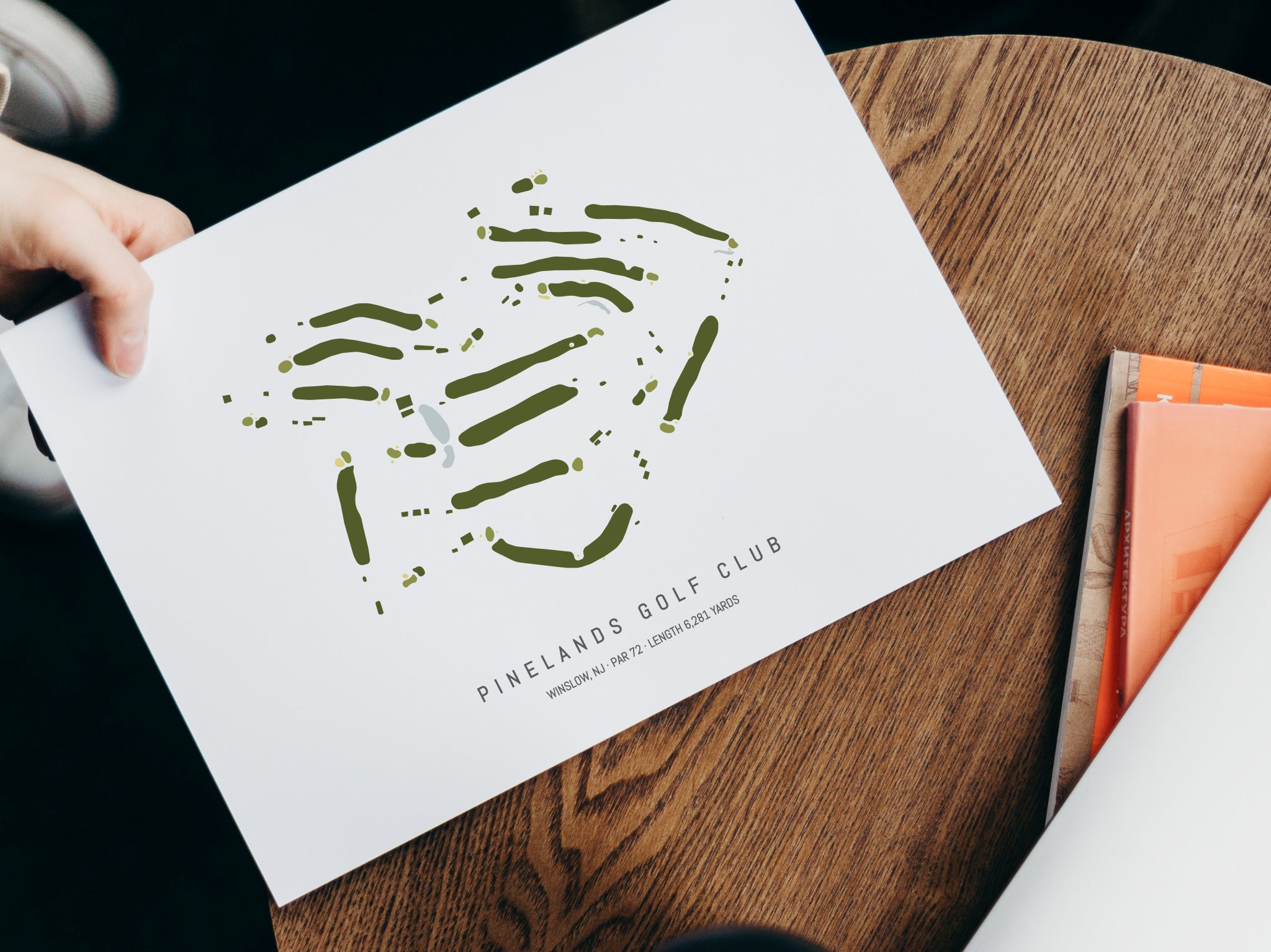 Pinelands-Golf-Club-NJ--With-Laptop