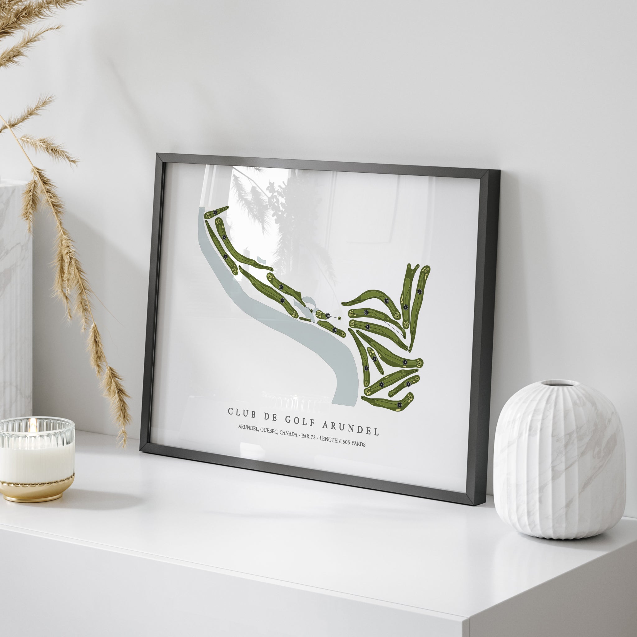 Club De Golf Arundel | Golf Course Map | On Table 