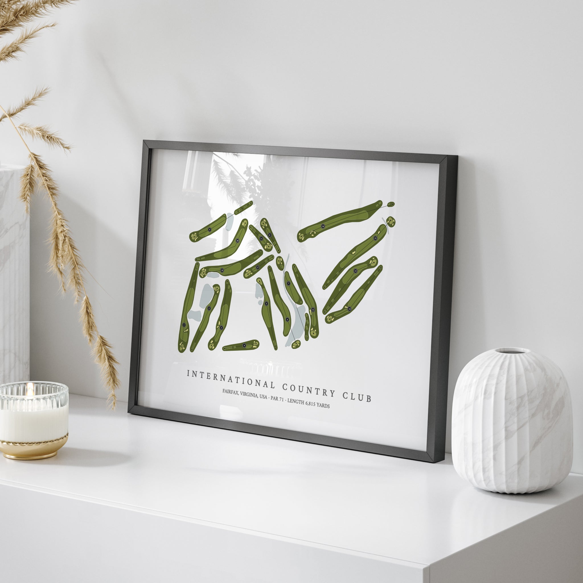 International Country Club | Golf Course Print | On Table